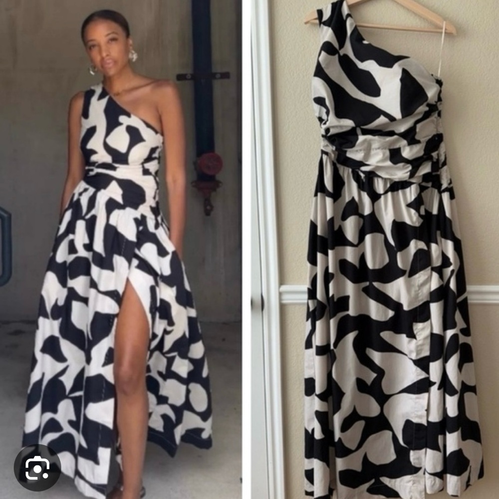 Abercrombie & Fitch Black and White One-Shoulder Maxi Dress